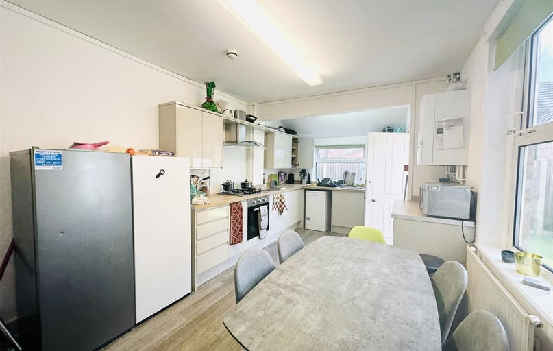 Teversal Avenue, Radford, Nottingham - Image 1